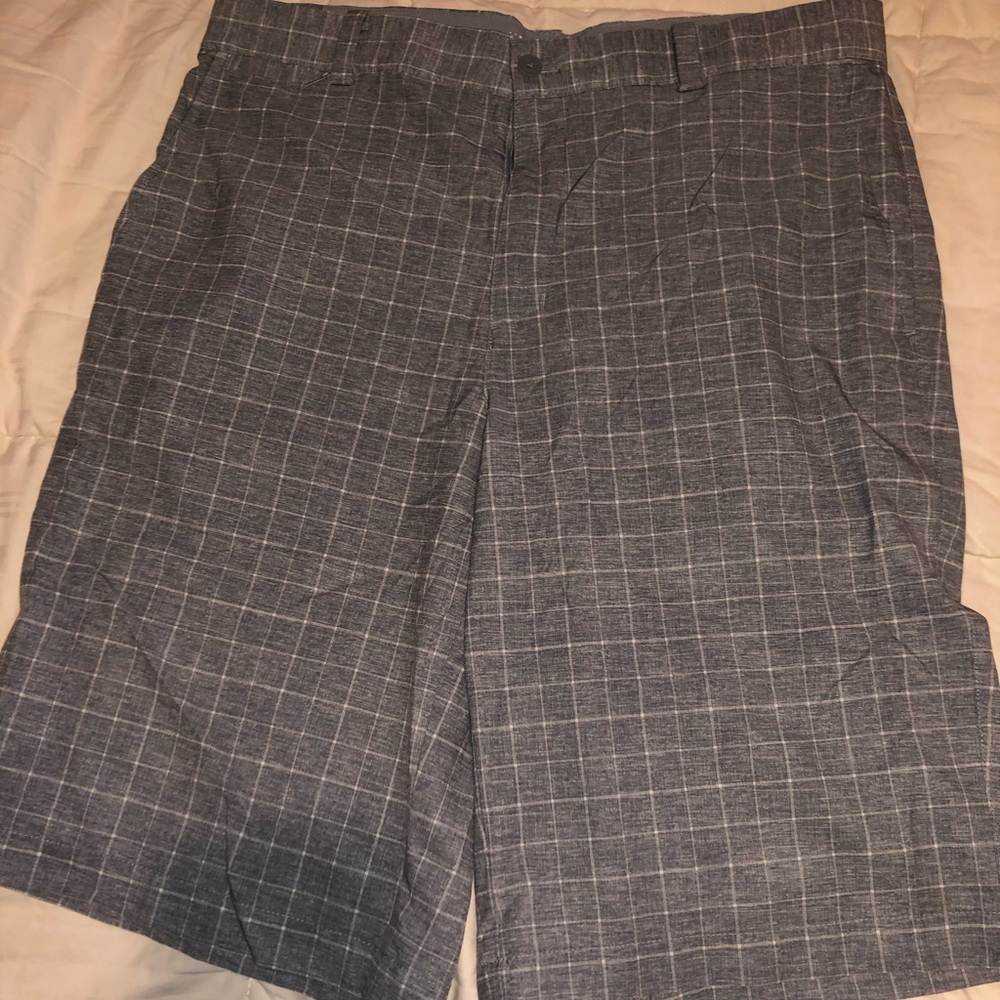 Nike men’s golf shorts